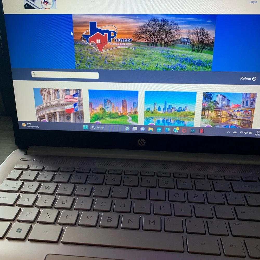 Hp rose gold laptop